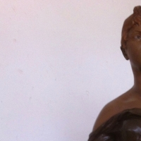 sculpture,bronze,